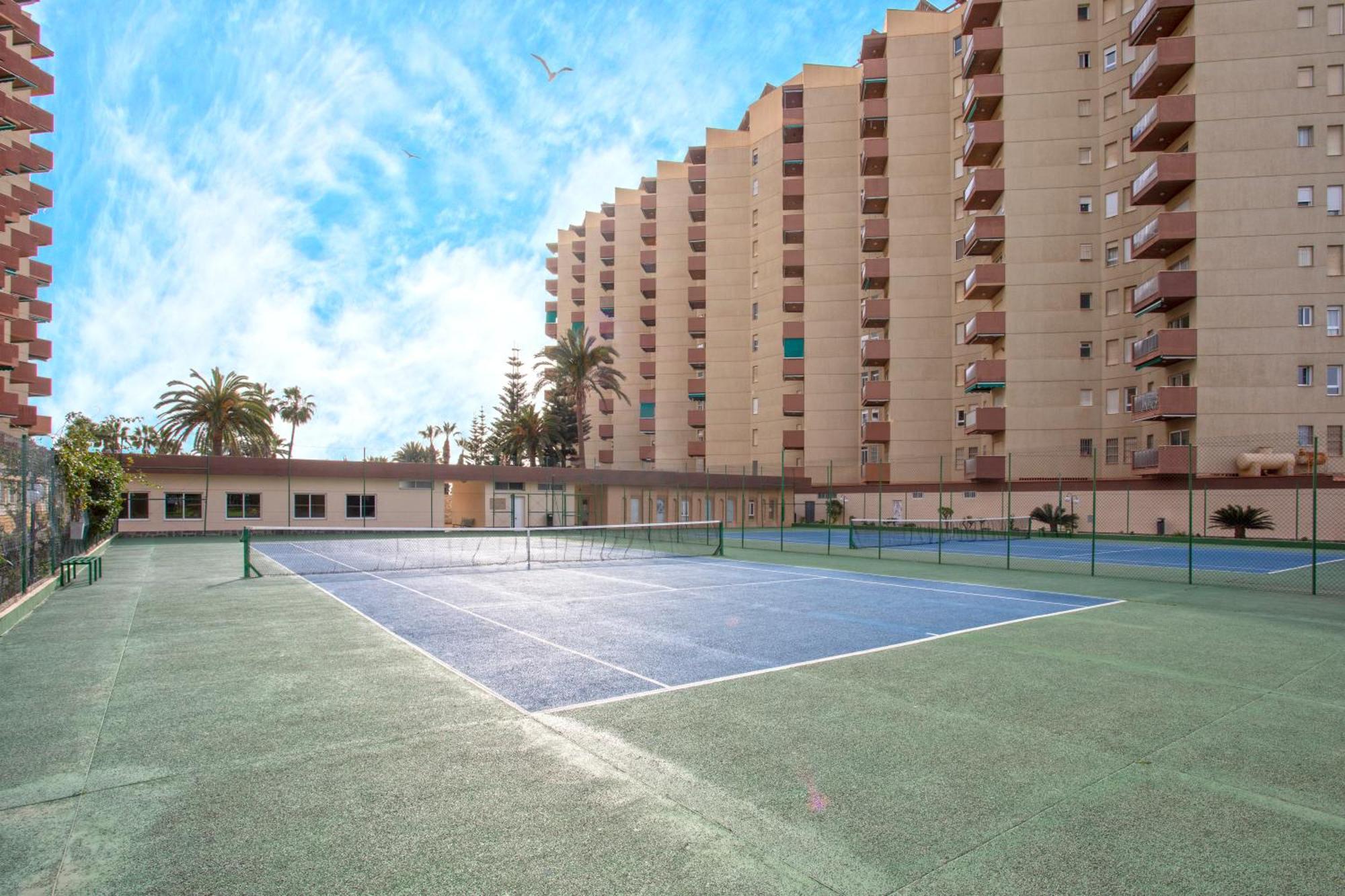 1004 - Beachfront Apartment On El Paseo, 4 Pers - Air Conditionning - Wi-Fi - Smart Tv Almuñécar Екстериор снимка